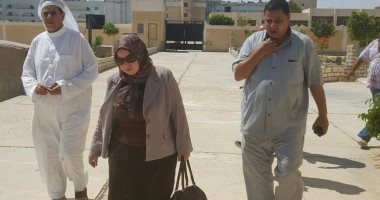 وكيل وزارة التربية والتعليم بشمال سيناء تتفقد لجان واستراحات الثانوية العامة