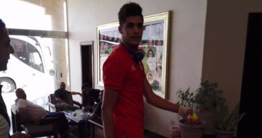تعرف على سر كرة أحمد الشيخ الملونة  