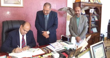بالفيديو والصور.. محافظ مطروح يعتمد نتيجة الابتدائية بنسبة نجاح 86,2% والإعدادية 80%