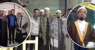 بالصور.. بلبل الأقصر الشيخ محمد عبد الرسول العوامى.. المئات من الأهالى يتبعونه فى مسجد الرحمن بصلاة التراويح.. يصلون خلفه التهجد فى العشر الأواخر بمسجد العتيق.. وسبب شهرته عودة البصر لمواطن بعد 19 سنة صلى خلفه