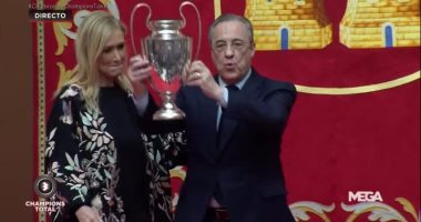 بالصور.. الريال يحتفل بلقب دورى أبطال أوروبا فى بلدية مدريد