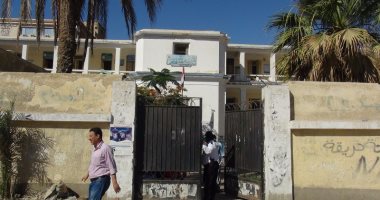 طالب ثانوى يتعدى على مراقب بالسب ويهدده بالقتل بلجنة فى السنبلاوين 