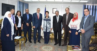 محافظ البحيرة تلتقى نائب وزير الإسكان لمناقشة مشروعات مياه الشرب