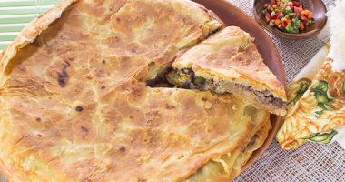 بالفيديو.. "العيد قرب".. طريقة عمل صينية الرقاق وأسعاره