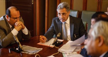 بالصور.. مستشار "محلية البرلمان": ضبط أوضاع ساحات انتظار السيارات محله قانون المرور