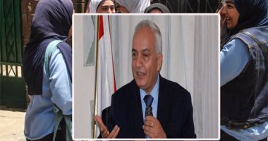 طلاب الثانوية العامة يواصلون امتحاناتهم غدا..  593 ألفًا يختبرون فى "الفيزياء" و"التاريخ".. رئيس الامتحانات: إعداد تقرير حول صعوبة "الإنجليزى" عقب انتهاء تصحيح العينة اليوم.. ومصادر: الدرجات مطمئنة