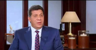 تطوير السياحة والاستعداد لموسم الحج فى "مش بالكلام" على المحور