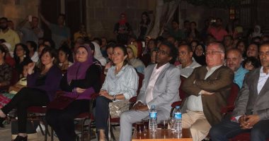 بالصور.. وزير الثقافة يشهد حفل منال محيى الدين بـ الأمير طاز