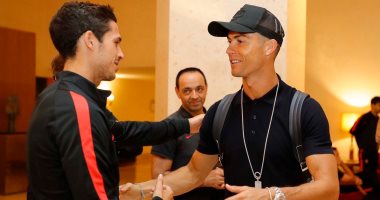 بالصور.. رونالدو يصل معسكر منتخب البرتغال بعد الفوز بدورى الأبطال