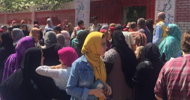 إصابة طالبة باغماء وتشنجات عصبية خلال أداء امتحانات الثانوية بالبحيرة