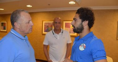 بالصور.. أبو ريدة فى معسكر المنتخب قبل السفر لتونس