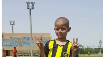 ميدو والحضرى ووادى دجلة ينعون الطفل عمر ضحية السرطان