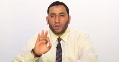 بالفيديو.. "أحمد صبرى" لـ"فتاوى 4g": والله حرام تشير صور الطعام الفاخر على الفيسبوك