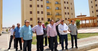 وزير الإسكان يتفقد 5 آلاف وحدة بالإسكان الاجتماعى بمدينة بدر جاهزة للتسليم