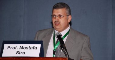 أستاذ بجامعة المنوفية يفوز بجائزة البحث العربى المتميز 