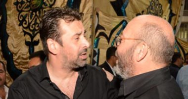 كريم عبد العزيز وعمرو سعد وأحمد رزق فى عزاء والدة لؤى ووائل عبد الله