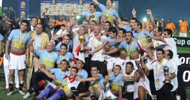 بالفيديو .. لحظات خلدها التاريخ.. يحلم بتكرارها المصريين