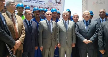 العصار: الإنتاج الحربى نفذ 44 مشروعا لتركيب الألواح الشمسية بمؤسسات الدولة