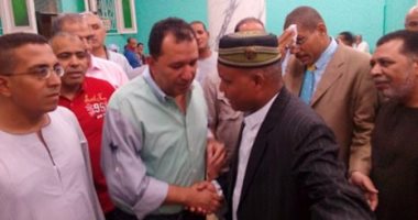 بالفيديو والصور.. محافظ الأقصر يحضر إفطارا جماعيا بساحة الشيخ أحمد المرتضى