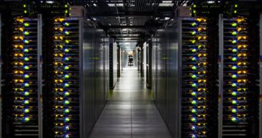 تراجع الإيرادات العالمية لمبيعات السيرفرات بنسبة 4.5%
