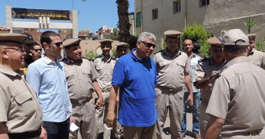 بالصور.. مدير أمن البحيرة يتفقد المنشآت الشرطية بدمنهور