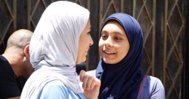 طلاب الثانوية العامة: امتحان التفاضل سهل ومن كتاب الوزارة لكن يحتاج وقتا