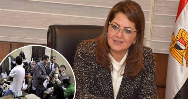 50 ألف موظف على رأس أولويات خطة تدريب موظفى "الخدمة المدنية".. 40 ألف قيادة بالجهاز الإدارى يتقدمون للتدريبات لرغبتهم فى الترقى وتدريب الكوادر الوسطى.. وإعداد 10 آلاف موظف موارد بشرية لتحمل مهمة الهيكلة