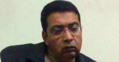 رحيل الشاعر شريف رزق عن عمر يناهز 52 عاما