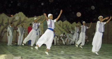 بالصور.. ثقافة السويس تكرم الشاعر عزت المتبولى