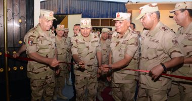 وزير الدفاع يفتتح مشروعات جديدة بهيئة الإمداد والتموين ومشروعات الخدمة الوطنية.. القائد العام: نسير بخطى ثابتة نحو التطوير والتحديث بكافة التشكيلات والوحدات.. ويؤكد: الجيش سينتصر فى حربه ضد الإرهاب