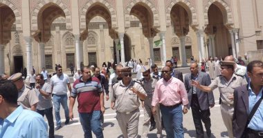 بالصور.. مدير أمن الغربية يتفقد خدمات تأمين المسجد الأحمدى بطنطا