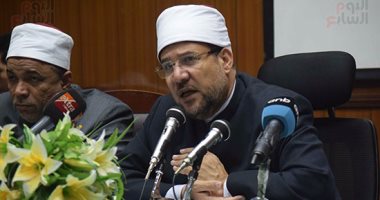 بالصور.. وزير الأوقاف: قضينا على تسلل العناصر المتطرفة لاعتلاء المنابر