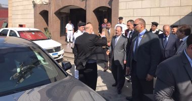 فيديو.. وزير الداخلية يوجه بحسن معاملة المواطنين والإرتقاء بالمستوى الأمنى