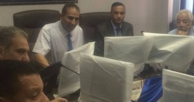  مجلس جامعة أسوان يطالب بسرعة الإنتهاء من أعمال التصحيح ورصد النتائج  