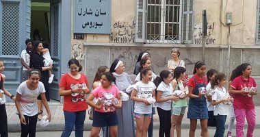 رادار الخير.. مدرسة الراهبات سان شارل بالإسكندرية تشارك فى إفطار الصائمين