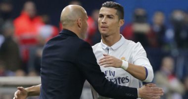 زيدان يتدخل لإقناع رونالدو بالبقاء فى ريال مدريد