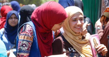 ضبط 8 حالات غش وتصوير أسئلة بامتحان الكيمياء وعلم النفس للثانوية العامة