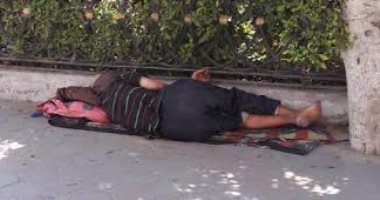 محافظ بورسعيد يوجه بشن حملات شرطية لجمع المتسولين من الشوارع