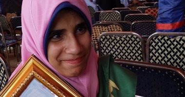 "رحاب" أولى المكفوفين بالإعدادية تتقن الإنشاد الدينى وتحلم بلقاء شيخ الأزهر