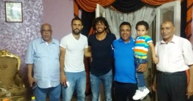 بالصور.. لاعب بلدية المحلة يخطب شقيقة الننى