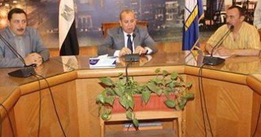 محافظ دمياط يوزع كروت فيزا صرف معاش تكافل وكرامة لـ4505 مستفيدين