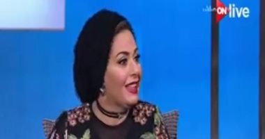 صابرين عن مسلسل الجماعة2 : "وحيد حامد عصر 2500 كتاب فى كوباية وشربناه"
