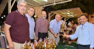 بالصور.. رئيس الصيد يكرم الفائزين فى ختام الدورة الرمضانية للراكيت