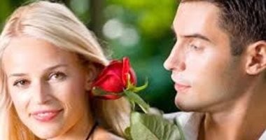 تعرف على مدى توافق رجل السرطان وامرأة الحوت