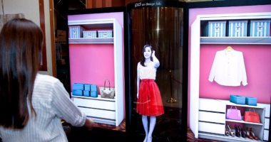 LG تطور أول شاشة OLED بقياس 77 بوصة فى العالم