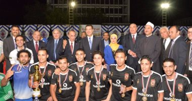 محافظ أسيوط يشهد حفل مبادرة كلنا واحد لترسيخ السلام المجتمعى بين الشباب 