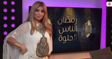 شافكى المنيرى تنجح فى تقديم وجبة إعلامية دسمة يوميا على "نجوم إف.إم"