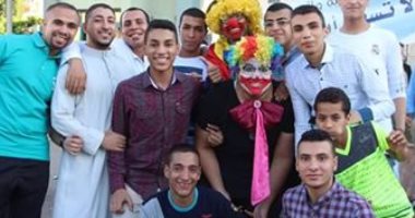 بالصور.. مسيحيون يحتفلون مع المسلمين بالعيد فى سوهاج
