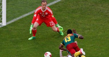 بالفيديو.. تير شتيجن ينقذ ألمانيا أمام الكاميرون فى الشوط الأول
