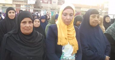 بالصور.. أول سيدتين يترأسا مدينتى الحامول وقلين فى جولة ميدانية بالعيد